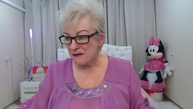 kaylesmoll - KayleSmoll's free webcam - UK Sex Cams