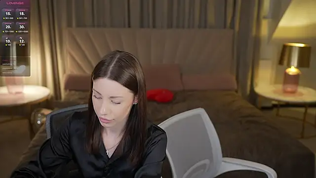 selena_glow - Selena_Glow's free webcam - UK Sex Cams