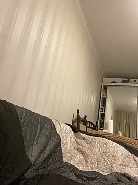 frosl - Frosl's free webcam - UK Sex Cams