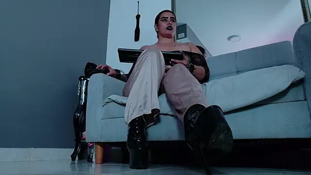 mariagaitan - MariaGaitan's free webcam - UK Sex Cams