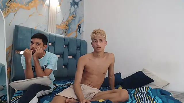 empire_boys1 - EMPIRE_BOYS1's free webcam - UK Sex Cams