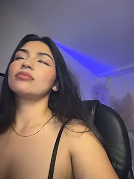 sara_stormy - Sara_stormy's free webcam - UK Sex Cams