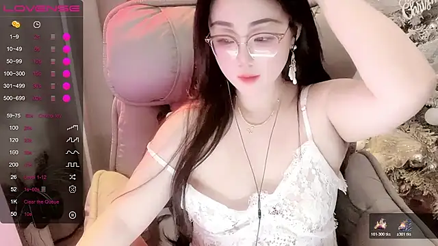 Monica-666888-'s chatroom