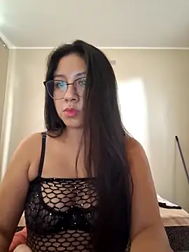 honeysweet111 (F young) - Ponerme en 4 y tocarme