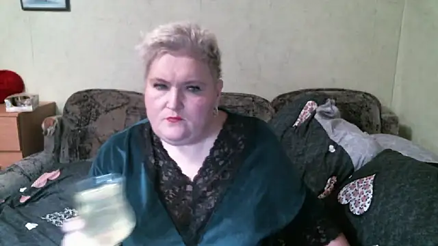 lana555 - Lana555's free webcam - UK Sex Cams