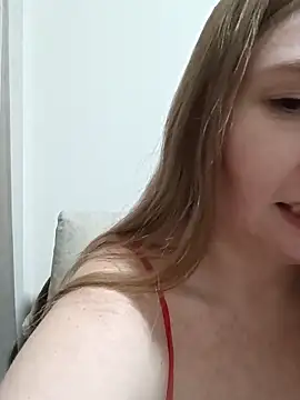 kisavixen - KisaVixen's free webcam - UK Sex Cams