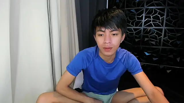 davincihugecock - Davincihugecock's free webcam - UK Sex Cams