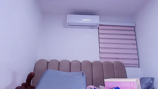 abbypratt (F young) - Show anal and squirt🍑🔥💦