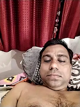 indianpornstarravee (Ask my age) - I want Own my little home