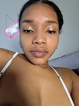 Ebony_love07 live cam profile