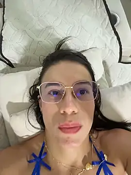 Webcam Model (Penny_09)  is live.Free join now!