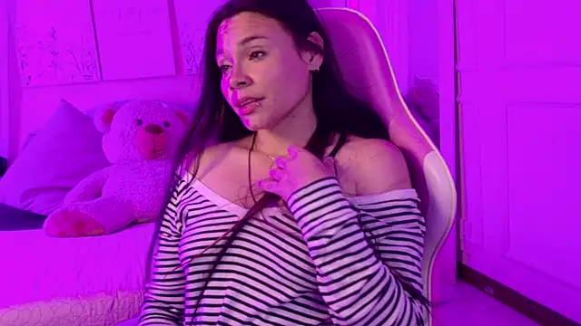daenerysbm live sex cam