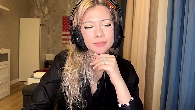 annie1handsome - Annie1handsome's free webcam - UK Sex Cams