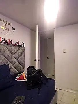 shantey_laurent - Shantey_Laurent's free webcam - UK Sex Cams