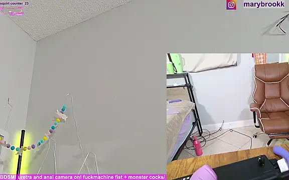 MaryBrook1 Live Webcam on Stripchat