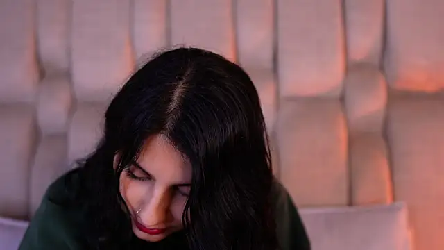 luu_princess - Luu_Princess's free webcam - UK Sex Cams