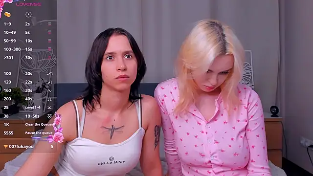 latiablind - LatiaBlind's free webcam - UK Sex Cams