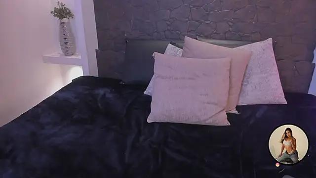 aby_smiith_ - Aby_smiith_'s free webcam - UK Sex Cams