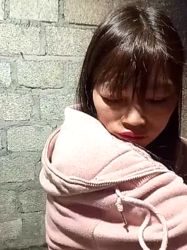 siusiu-00 - Siusiu-00's free webcam - UK Sex Cams