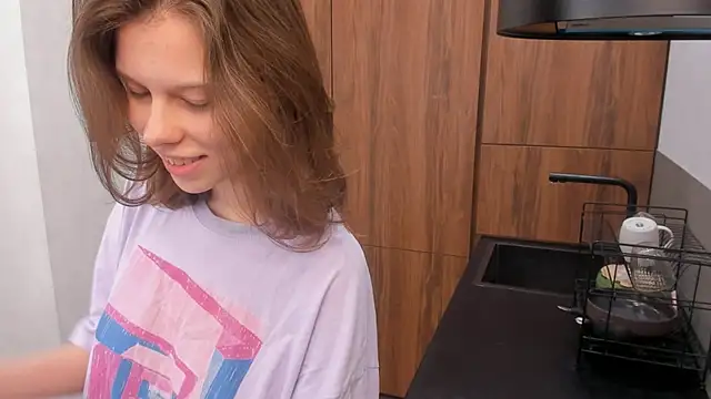 Xonalenei live sex cam