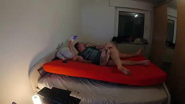 juelzimloch - JuelzimLoch's free webcam - UK Sex Cams