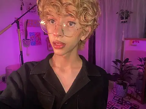 lyamthommpson webcam