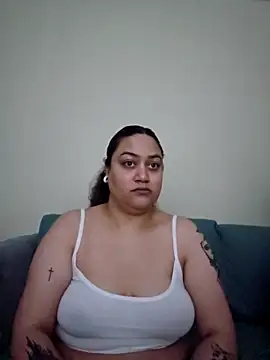 honeeyyy_pot - Honeeyyy_pot's free webcam - UK Sex Cams