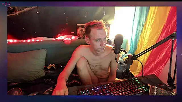 velvetrise - VelvetRise's free webcam - UK Sex Cams