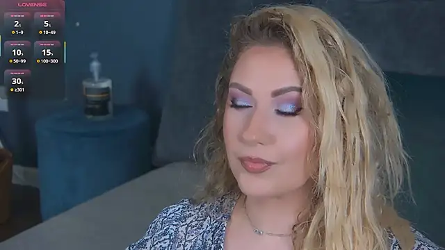 ondinanoire - OndinaNoire's free webcam - UK Sex Cams