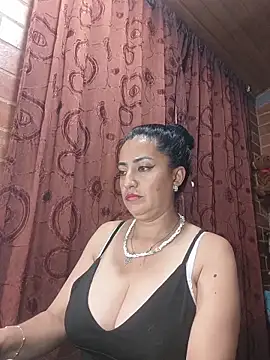 Alexandrina live sex cam