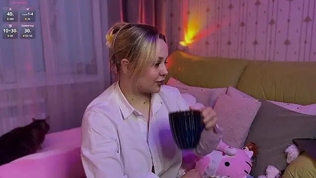 Estella_Elwood live sex cam