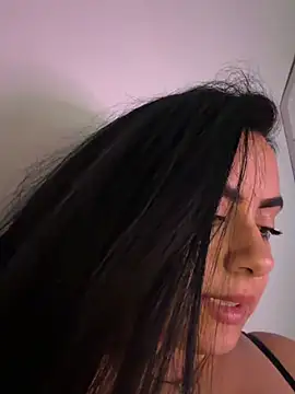 Webcam Model (Marisa_ass)  is live.Free join now!