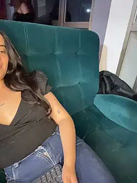 Antonella_Julieta live sex cam