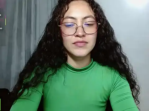 Amitlu_ webcam stripchat model stream image