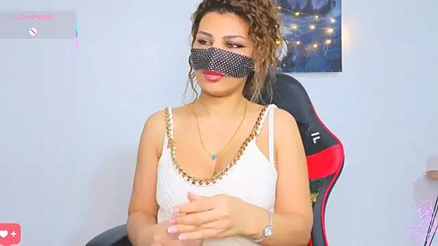 beybi_latina - Beybi_Latina's free webcam - UK Sex Cams