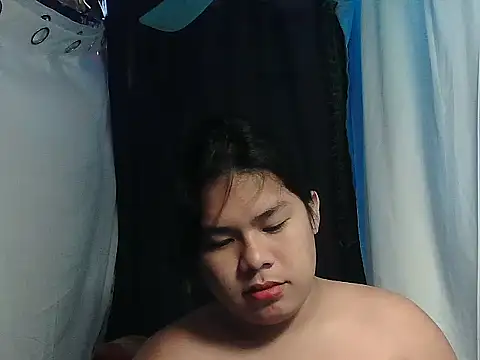 huntrix2025 - Huntrix2025's free webcam - UK Sex Cams