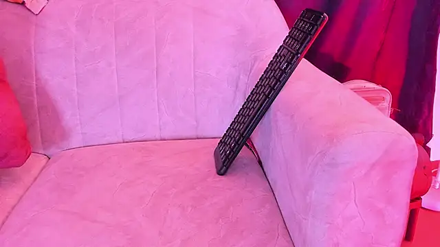 girlcaandy - Girlcaandy's free webcam - UK Sex Cams