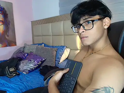 mathias_oberlin live sex cam