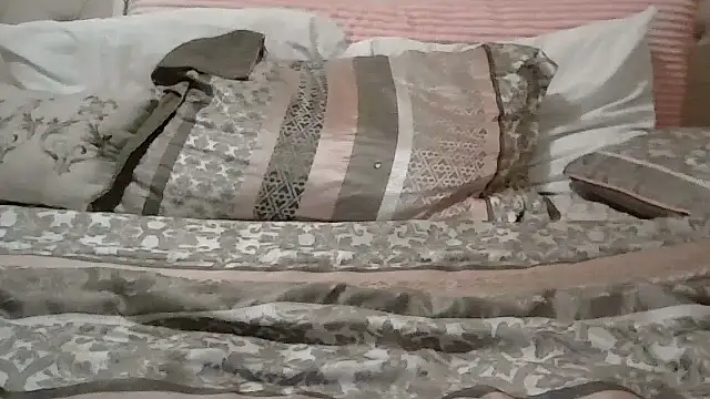 beautylovess - Beautylovess's free webcam - UK Sex Cams