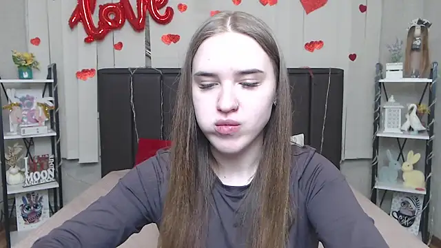 laurahlot - LauraHlot's free webcam - UK Sex Cams