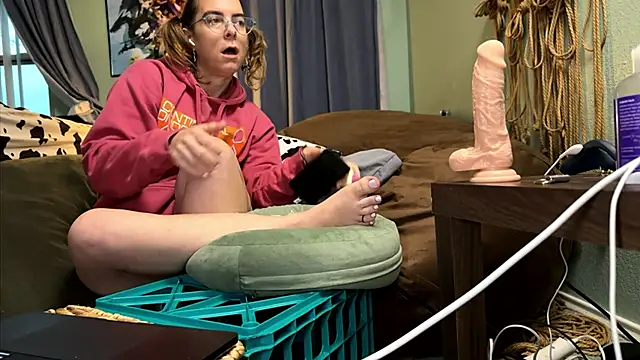 MirandaFlowers live sex cam