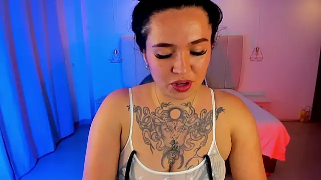 MedussaThomson webcam stripchat model stream image