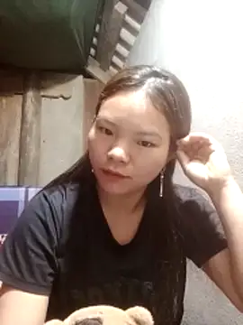 yu-zhen webcam stripchat model stream image