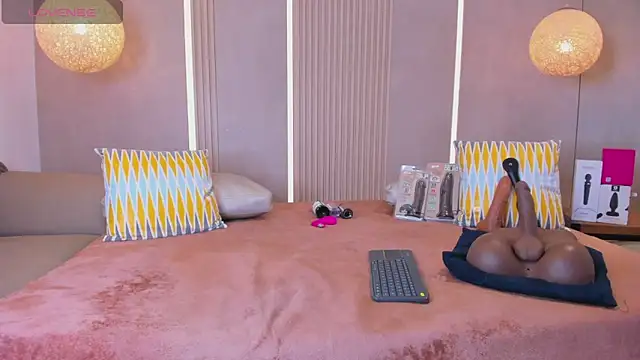 sabrina_shark_ - Sabrina_shark_'s free webcam