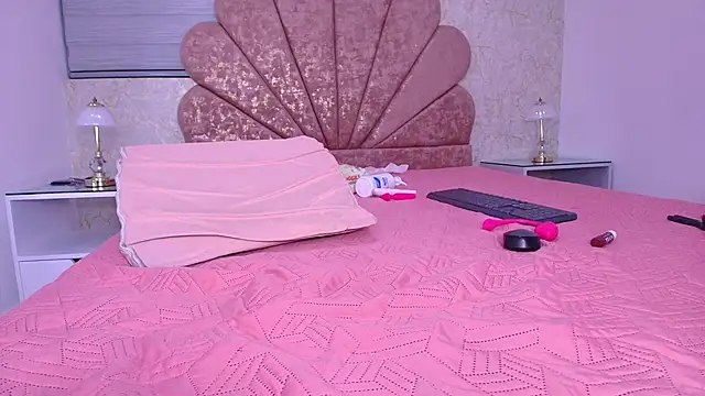 leon_gaby - Leon_gaby's free webcam - UK Sex Cams