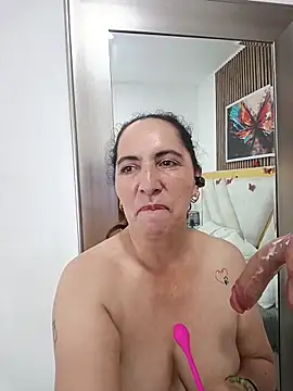 Luna_Naughty1 live cam profile