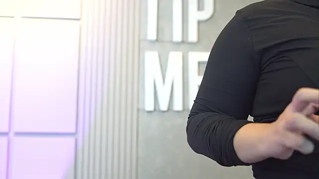 tayler_kim - Tayler_Kim's free webcam - UK Sex Cams