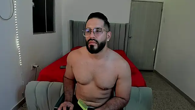 eda_karim - Eda_karim's free webcam - UK Sex Cams