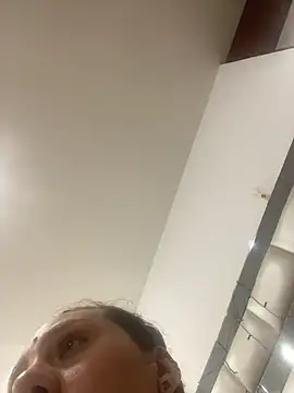 _ISABELLA_HOT_ live sex cam