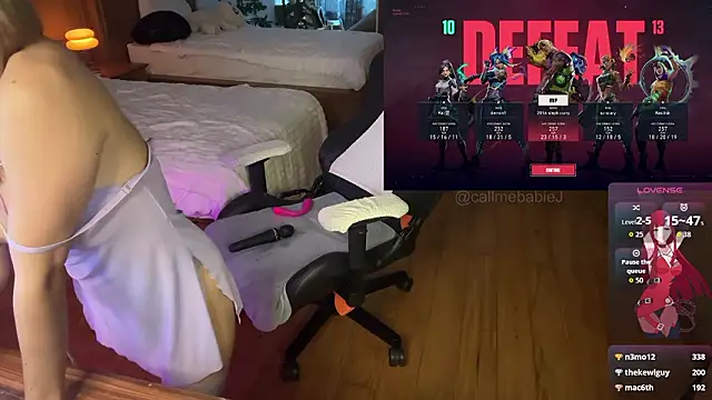 JayJaylov live sex cam